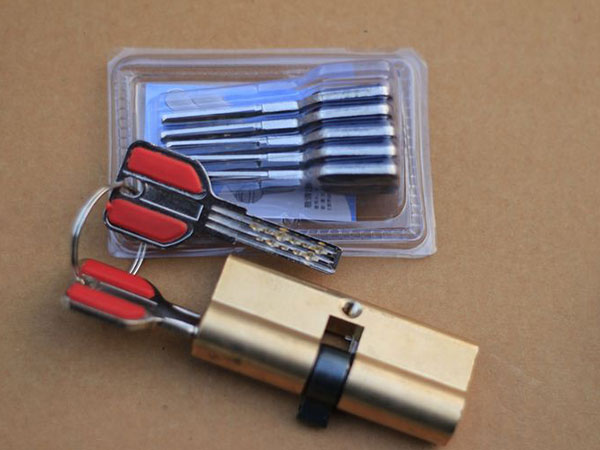 肥西24小时上门开锁公司